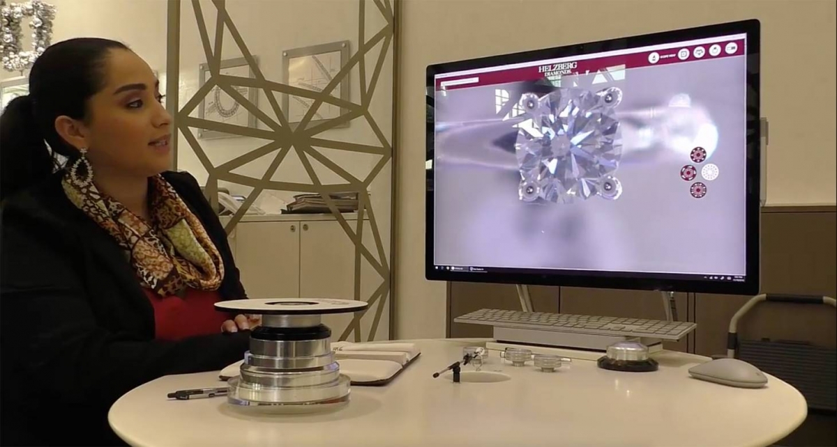 Helzberg Diamond company offers to try on diamond jewelry using AR.